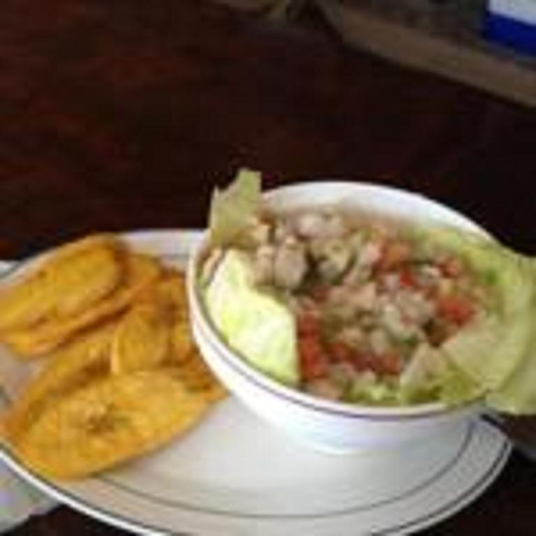 La Delphina Bed And Breakfast Bar And Grill La Ceiba Exteriör bild